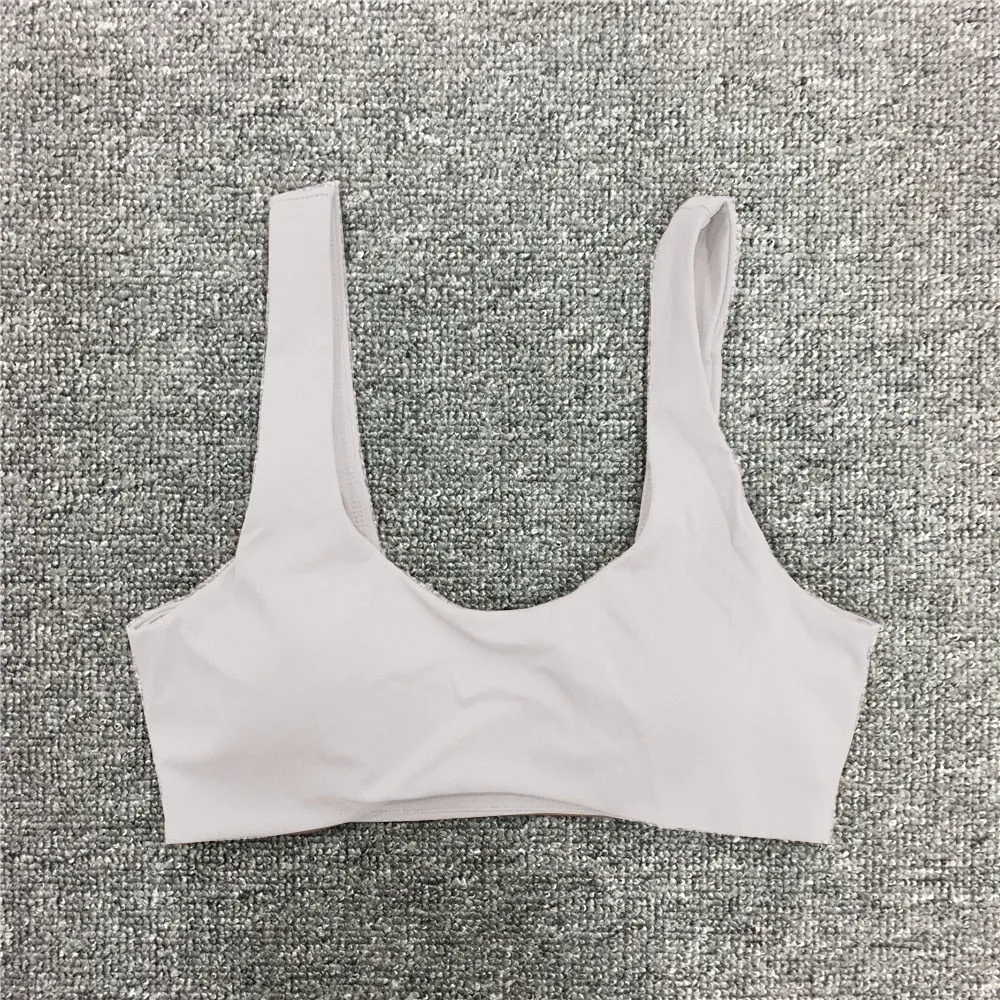 2023 Pad Stretchy Fitness Top Quick Dry Light Support Pilates Sport Bra