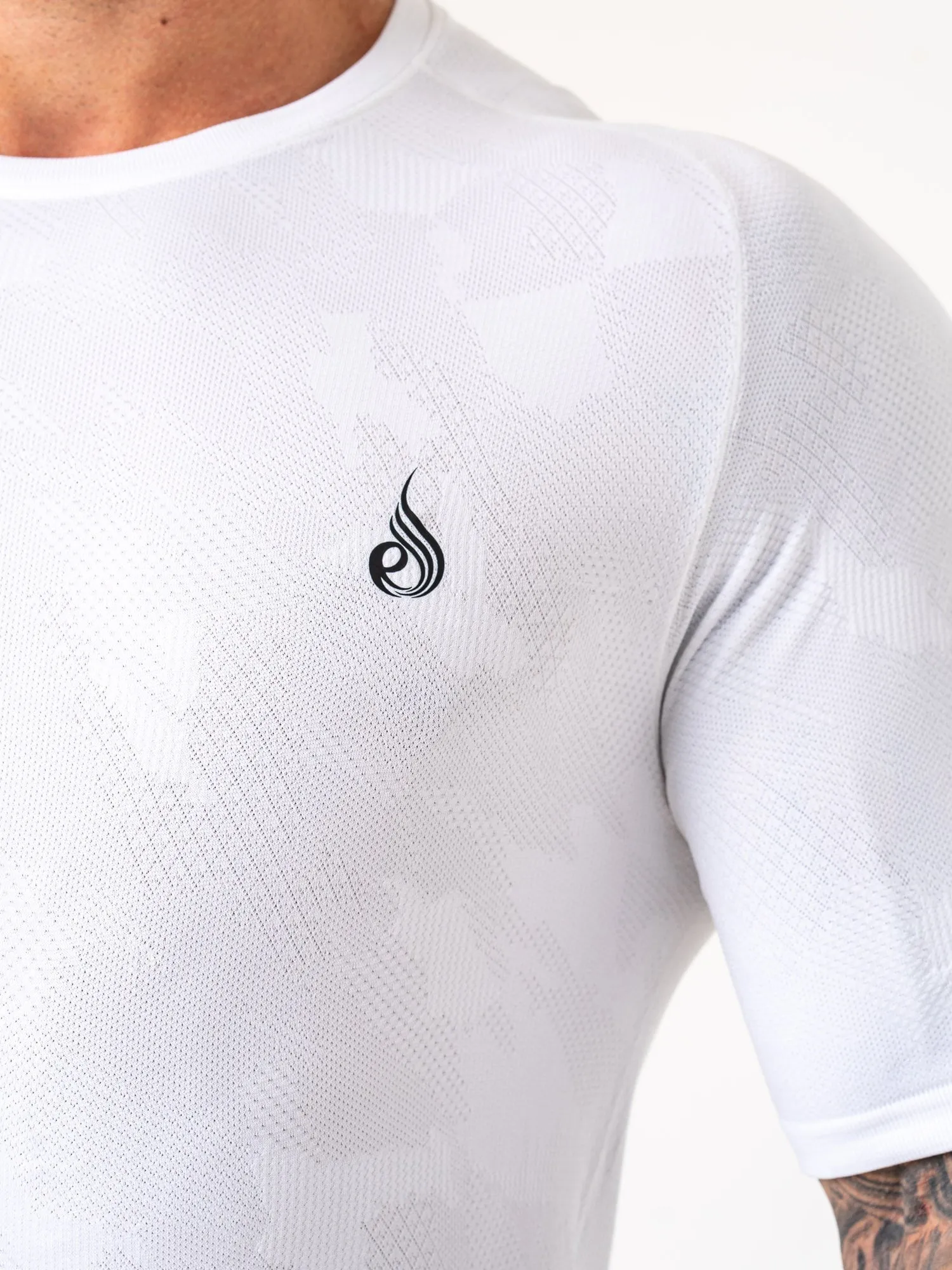 Aero Core Seamless T-Shirt - White