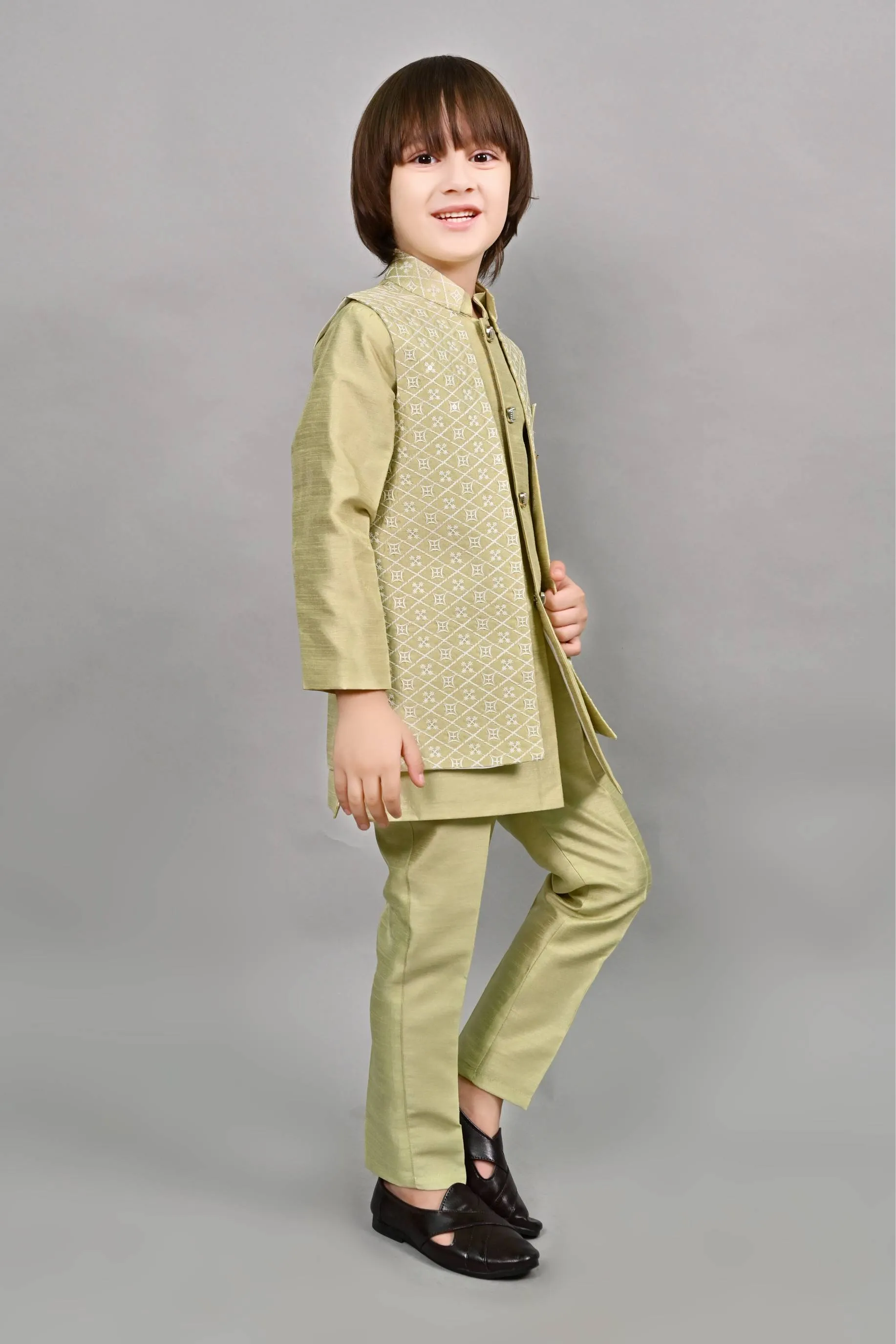 Ahhaaaa Kids Ethnic Embroidered Indo-Western Kurta, Pajama and Waistcoat Set for Boys