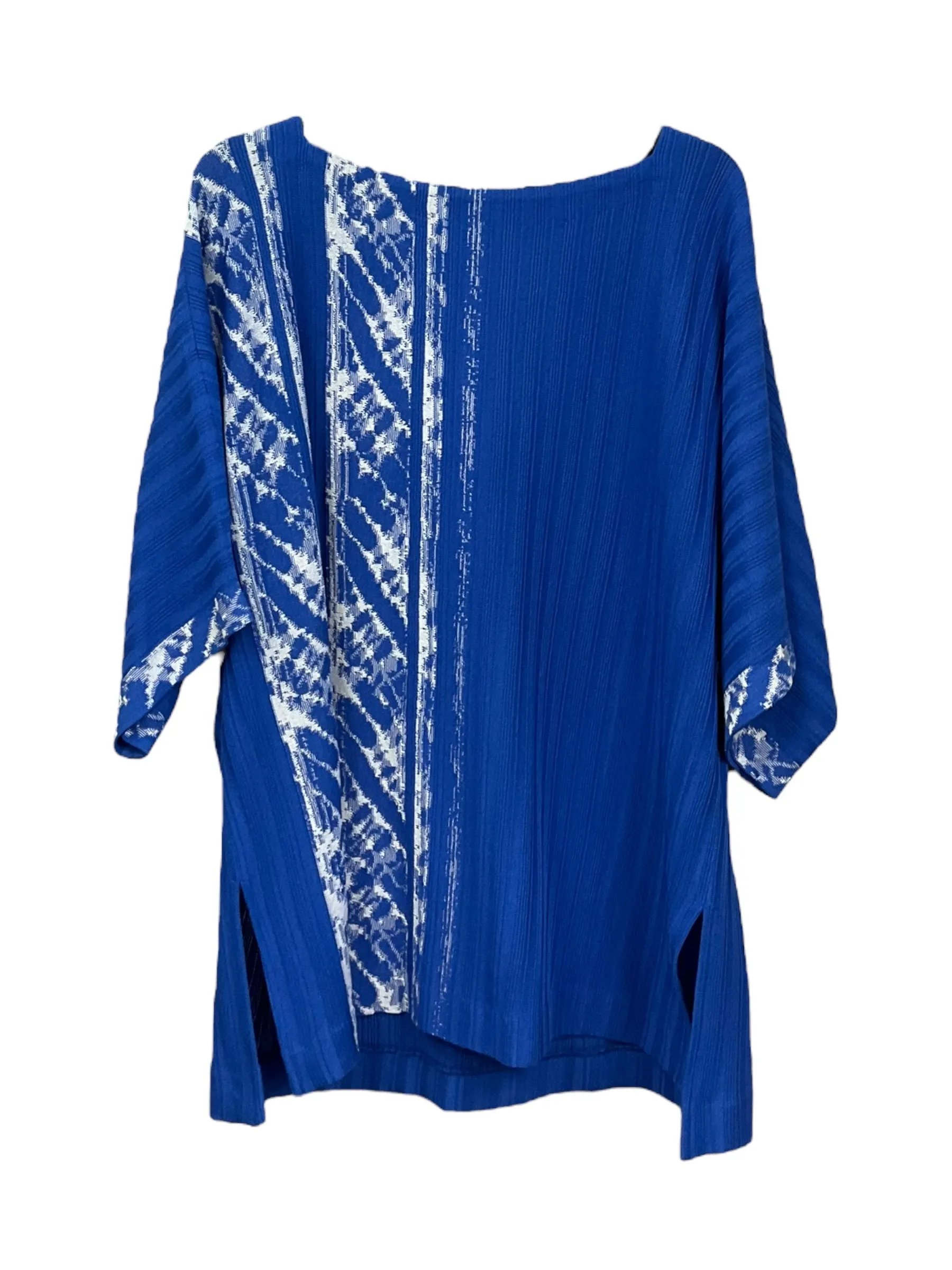 Blue Top 3/4 Sleeve Ming Wang, Size L