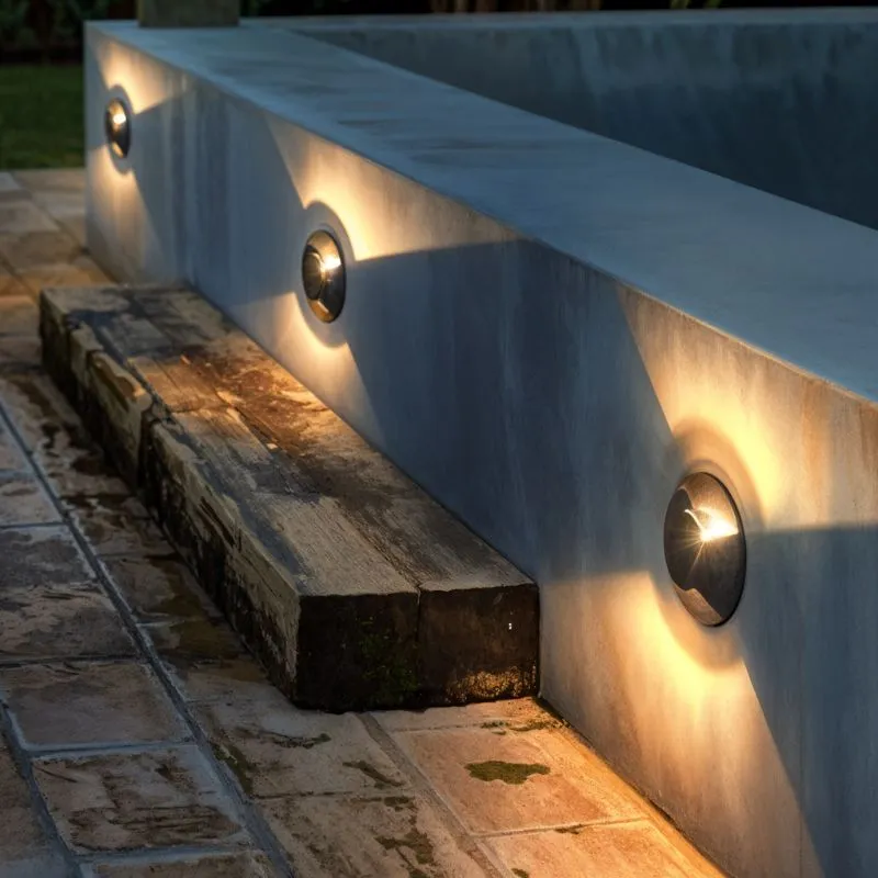 Damara Outdoor In-Ground Light