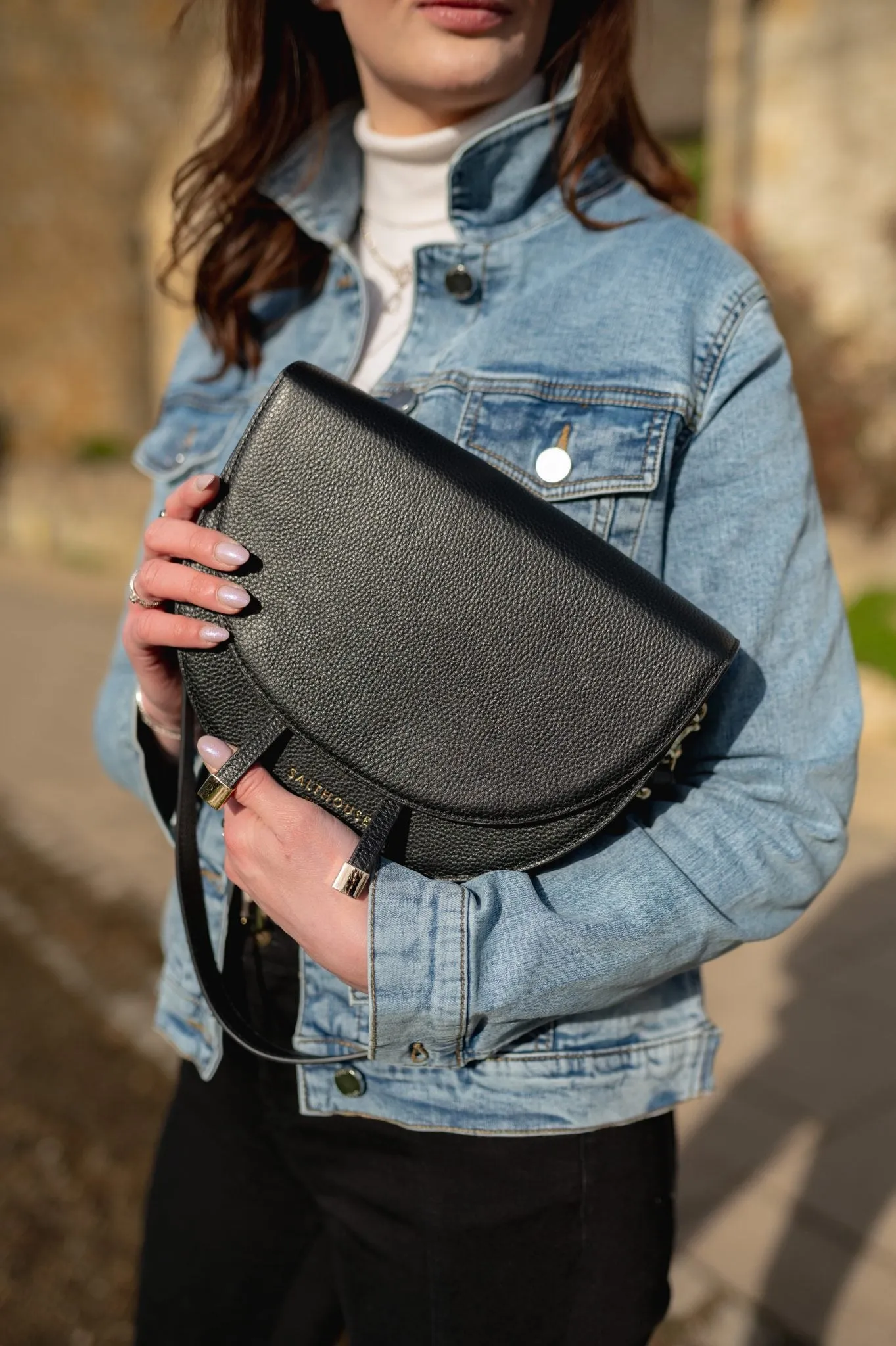 Floriana Grande Saddle Bag - Black