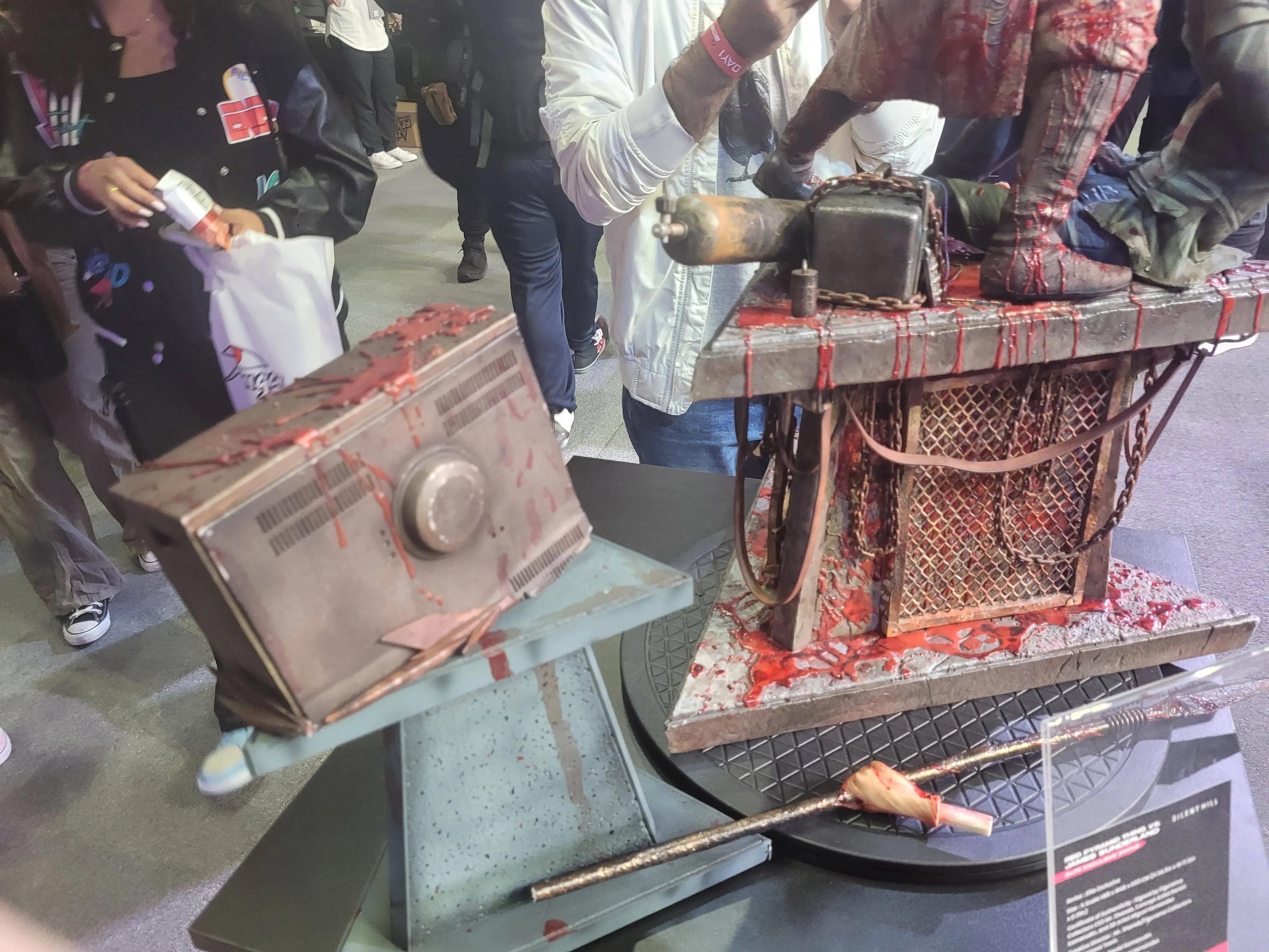 James Sunderland vs Red Pyramid Statue- Deposit