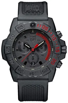 Luminox Navy Seal Chronograph CARBONOX Black Dial Black Rubber Strap Date Divers Quartz Mens Watch XS.3581.EY