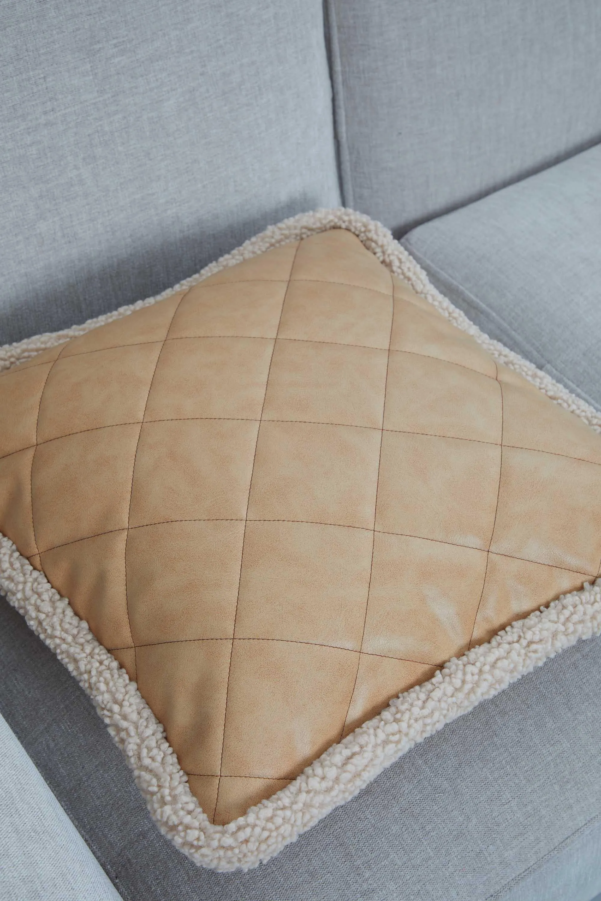 Luxe Faux Leather Quilted Pillow Cover with Teddy Edges, Solid Quilted Teddy Fabric Border Pillow Cover, 18x18 Inches Cushion Cover,K-305