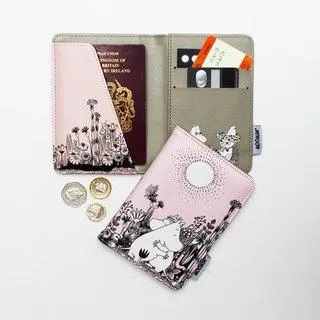 Moomin Love Passport Holder