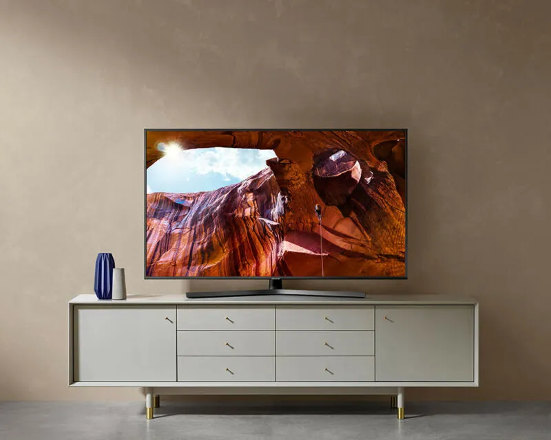 Samsung UE50RU7400 50" Dynamic Crystal Colour HDR Smart 4K TV